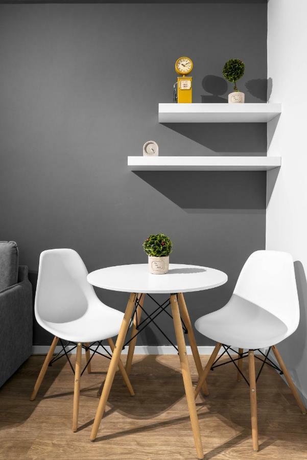 Denizen Boutique Apartments, Nilie Hospitality Mgmt Soluň Exteriér fotografie