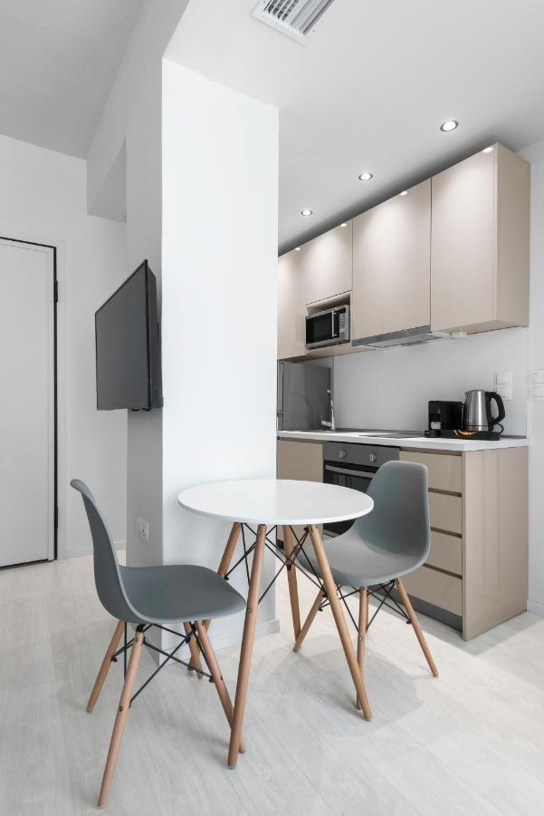 Denizen Boutique Apartments, Nilie Hospitality Mgmt Soluň Exteriér fotografie